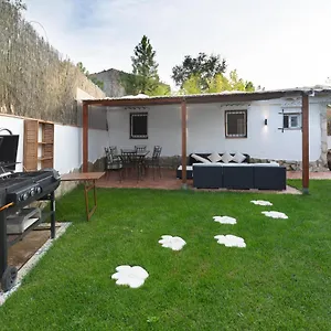 detached-villa-for-6-people-in-lloret-de-mar.catalonia-hotels.com/